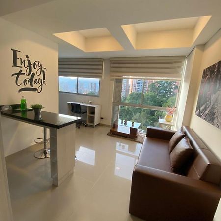 Apartasuite Moderna - En El Corazon Del Poblado Medellín Eksteriør bilde