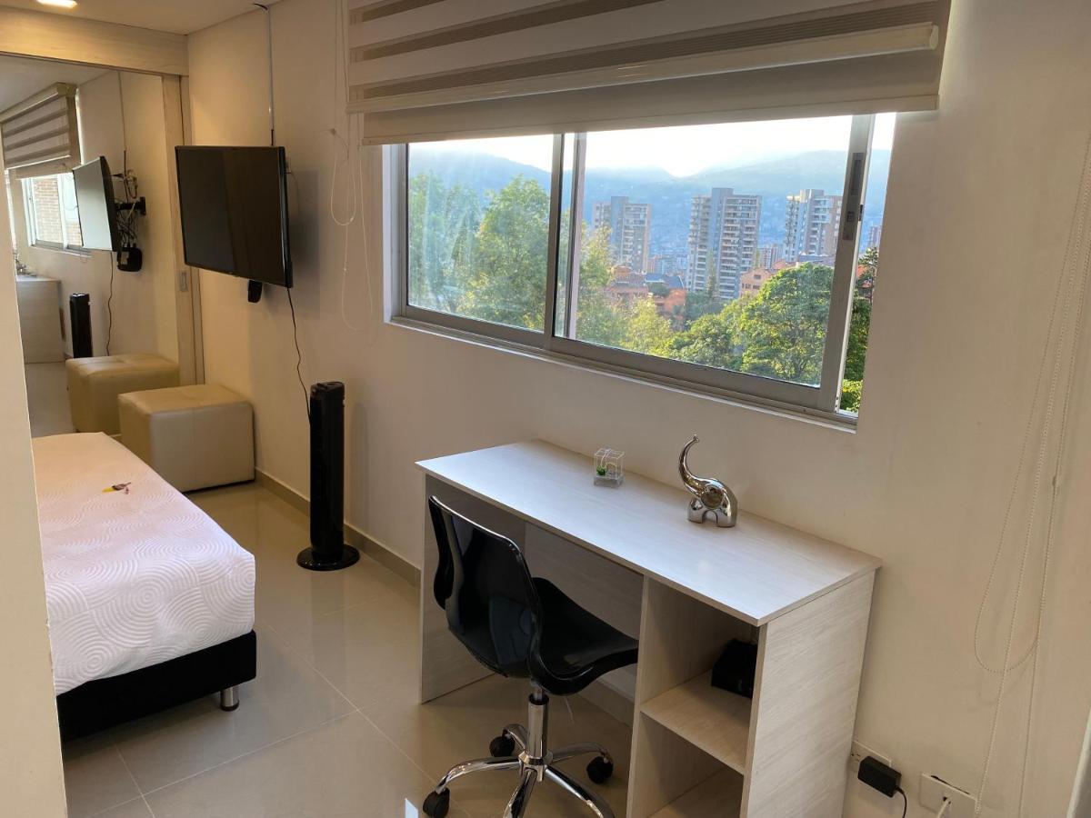 Apartasuite Moderna - En El Corazon Del Poblado Medellín Eksteriør bilde